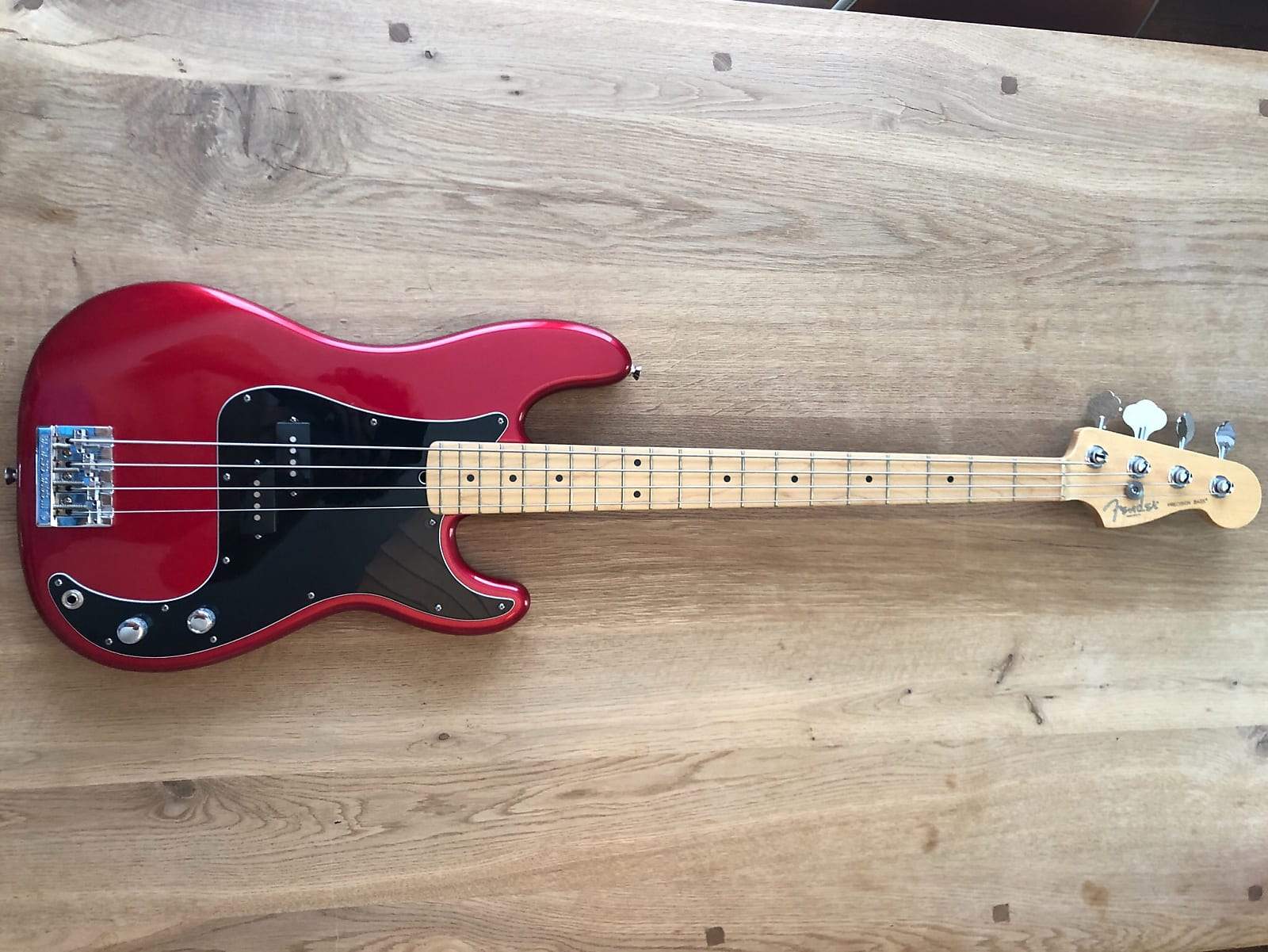 2004 P Bass.jpg