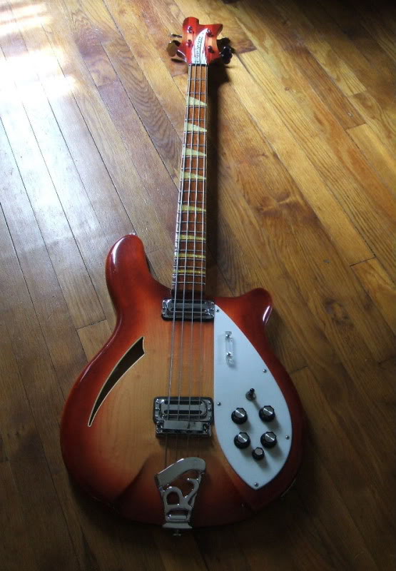 2006_0101basses20015.jpg