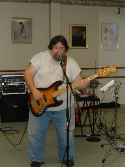 2006_0610Rehersal0003rotsizer.jpg