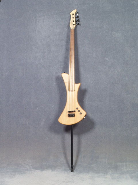 200U-1787_front-endpin.jpg