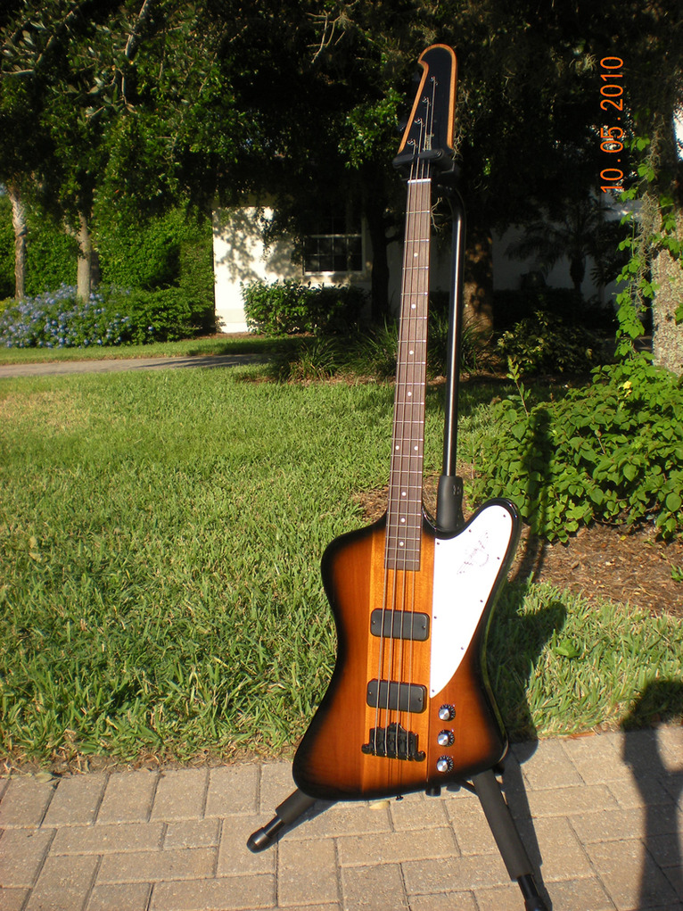 2010GibsonThunderbirdIV.jpg