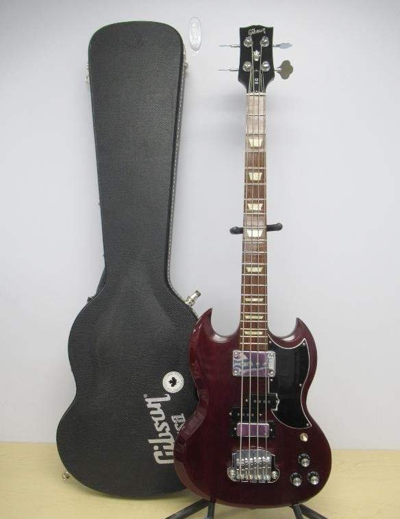 2013 GibsonSG.jpg