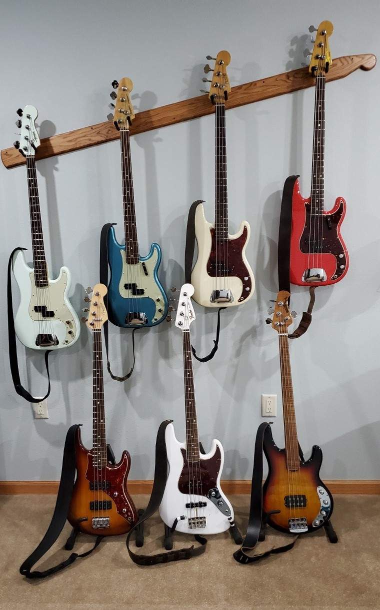2021 Basses.jpg