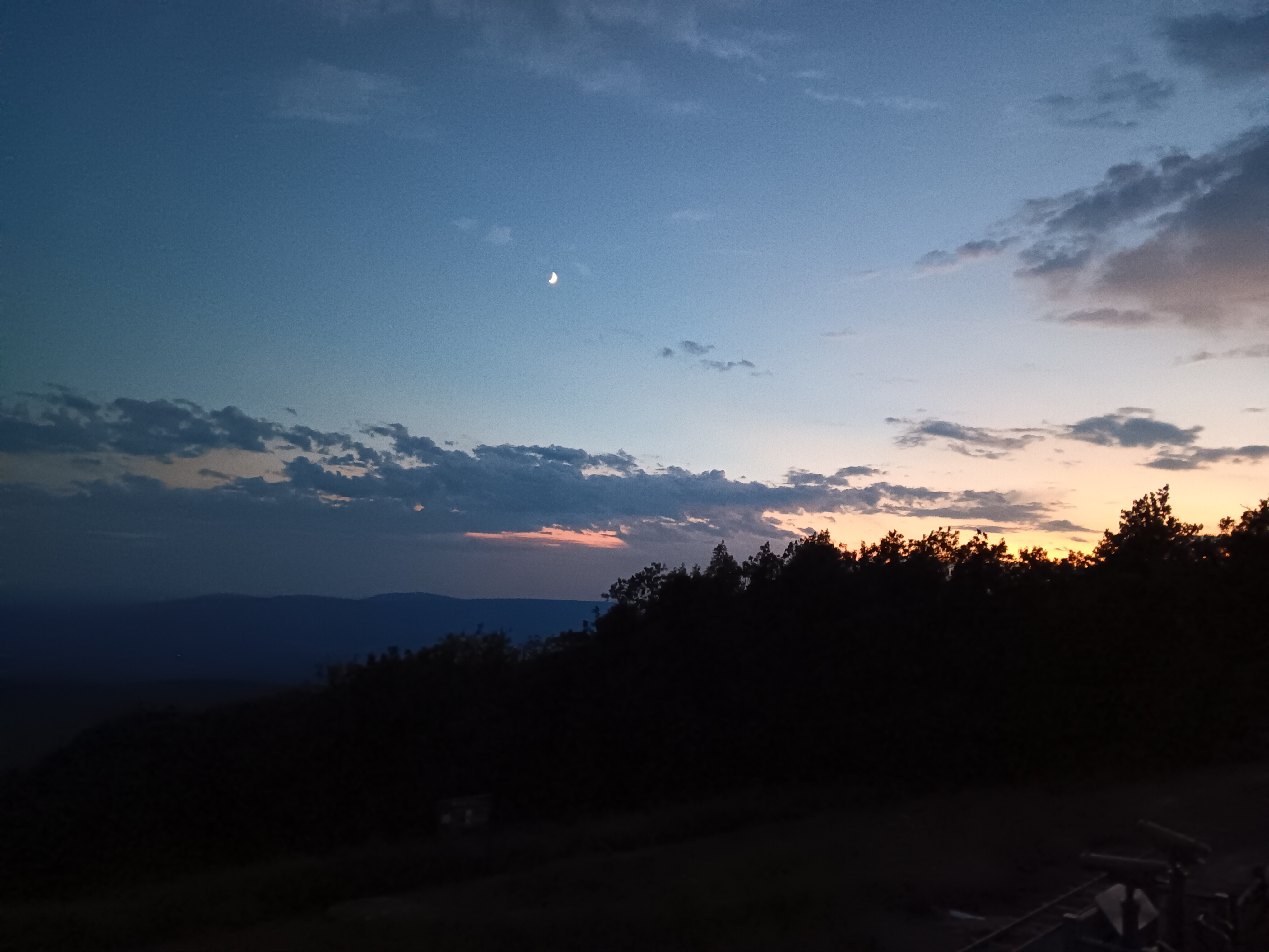 20230919_194745.jpg