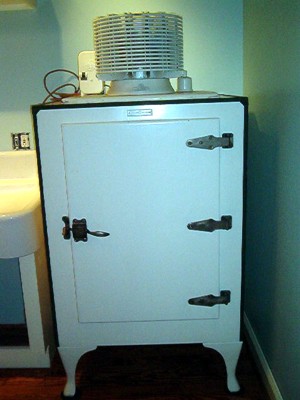 20s_refrigerator.jpg