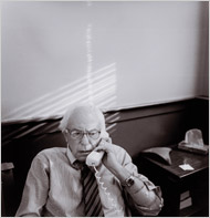 21sanders.190.jpg 21sanders.190.jpg