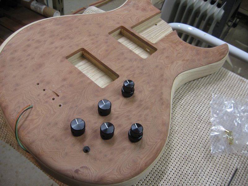 2200z-011.jpg
