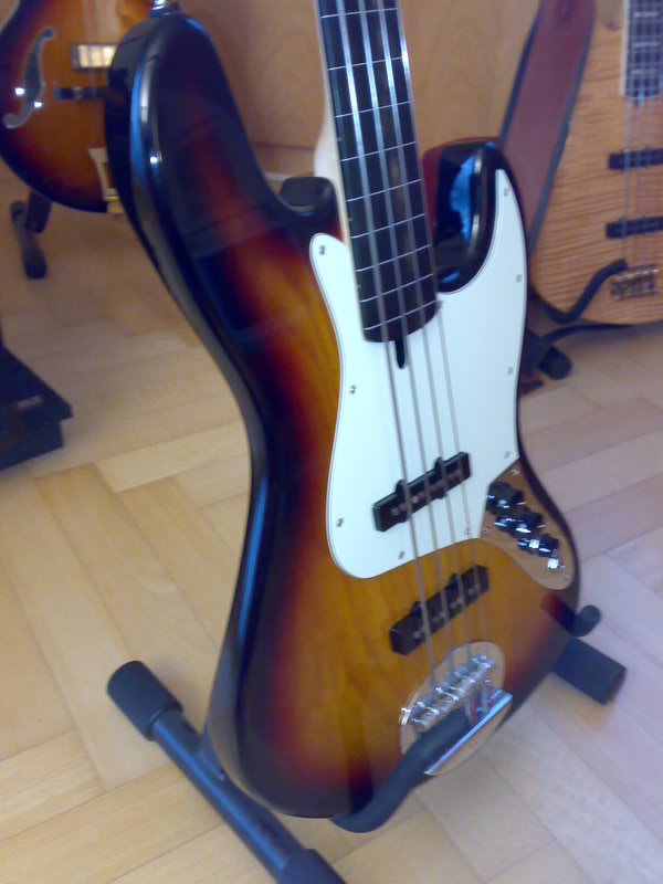 22032008437.jpg