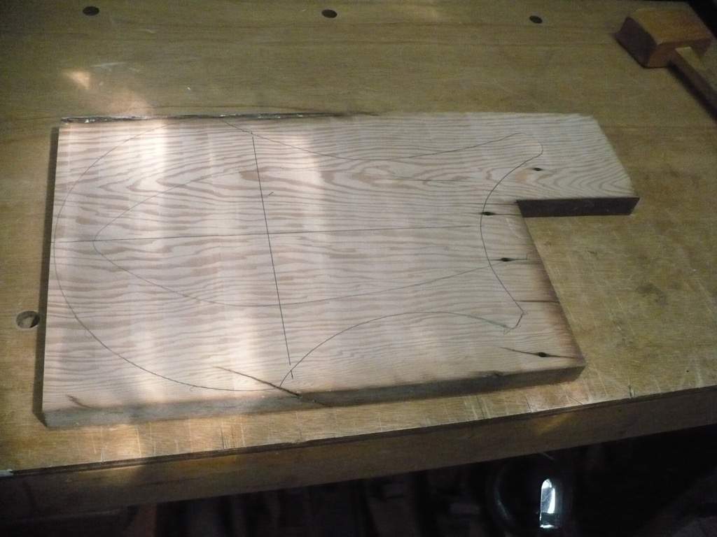 22c-manky-pine.jpg