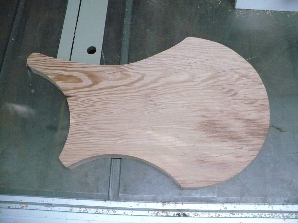 22d-manky-pine.jpg