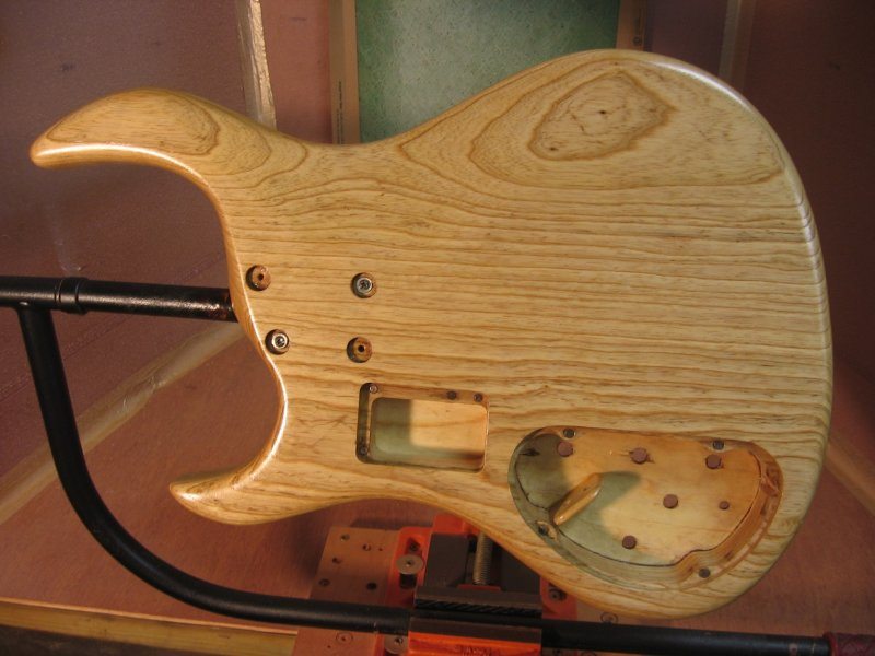 2300p-004.jpg