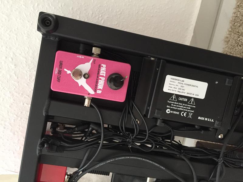 23211461dq.jpg