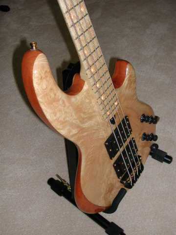 24-4-IanAndersson-Bass2001.jpg
