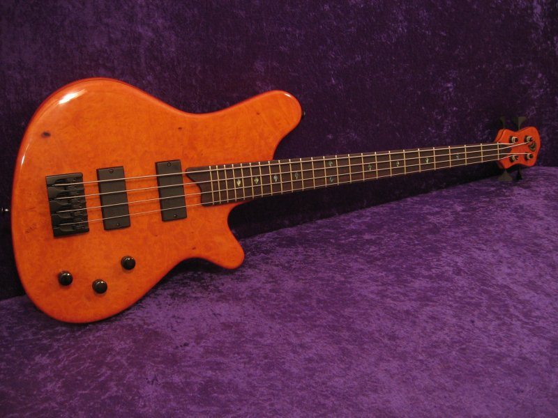 2400a-006.jpg