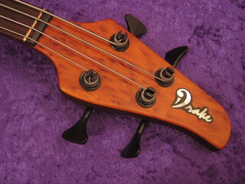 2400n-012.jpg