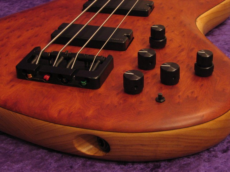 2400n-019.jpg