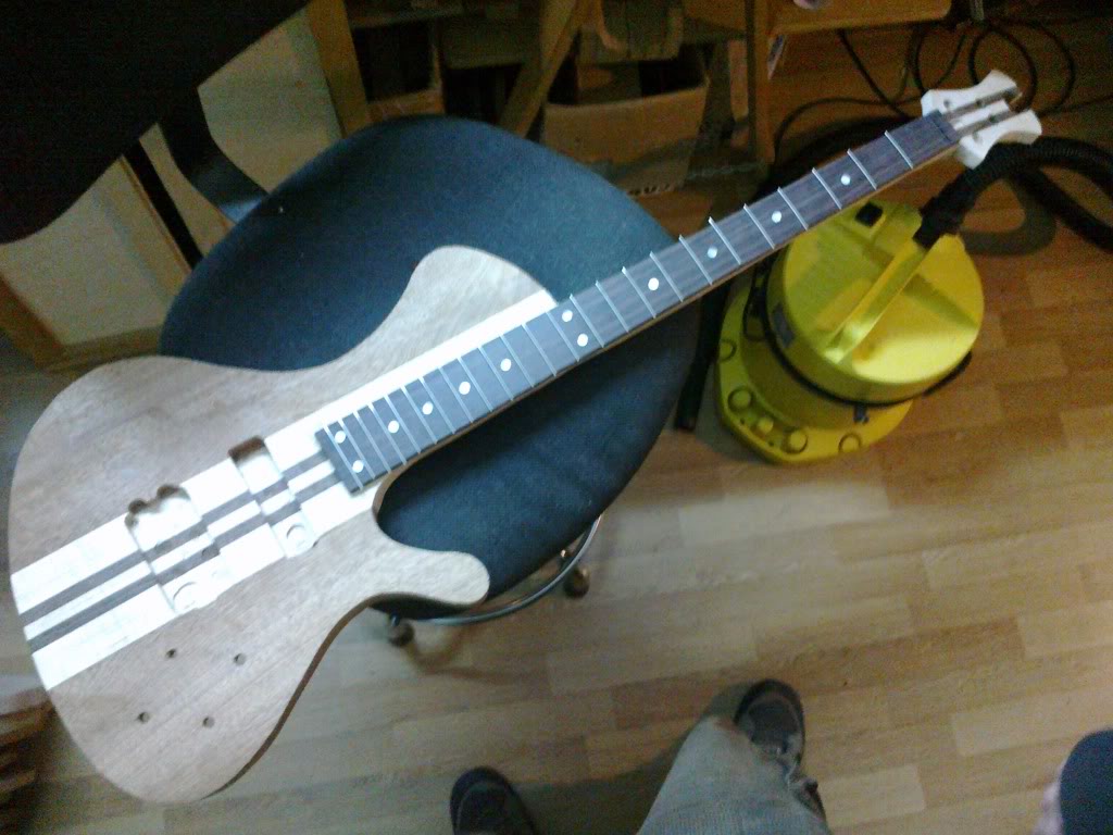 24012012048.jpg
