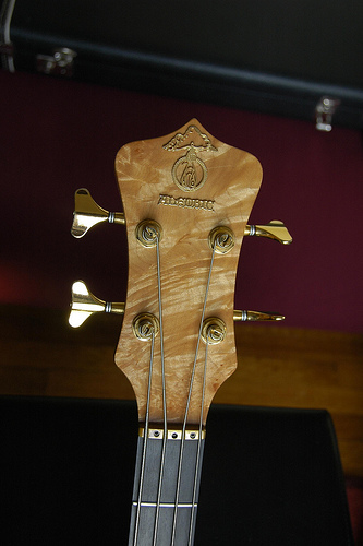 2434098281_78e388dfd6.jpg