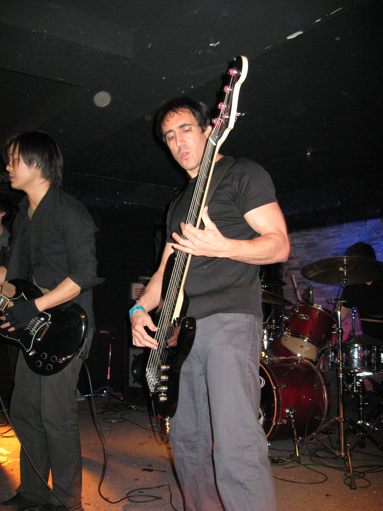 2460562490_762caa6df3_b.jpg