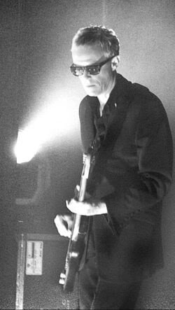 250px-David_J_February_2006.jpg