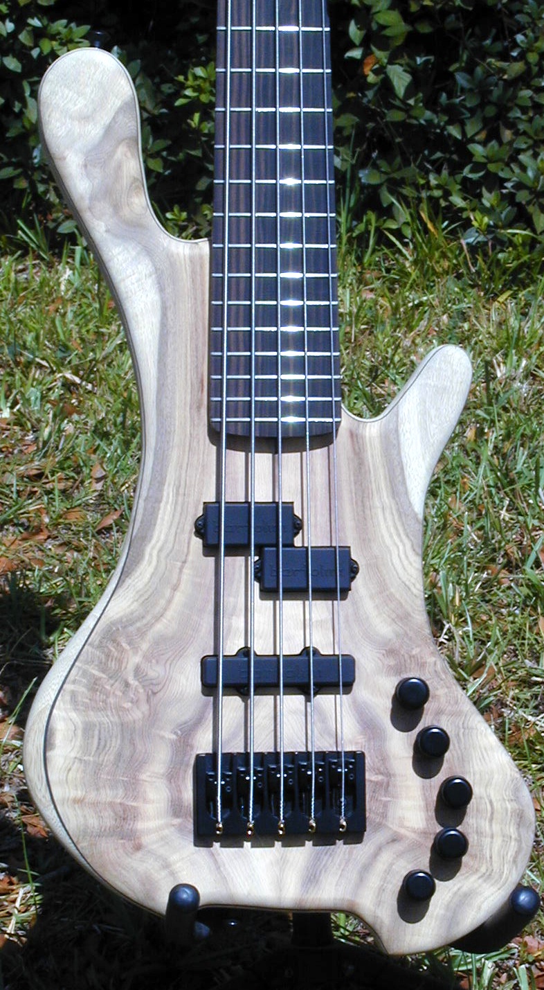 254_body_front.jpg