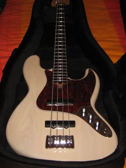 2i8u42f.jpg
