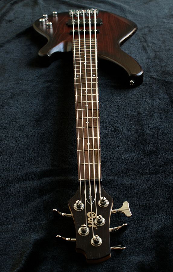 2jcwqr5.jpg