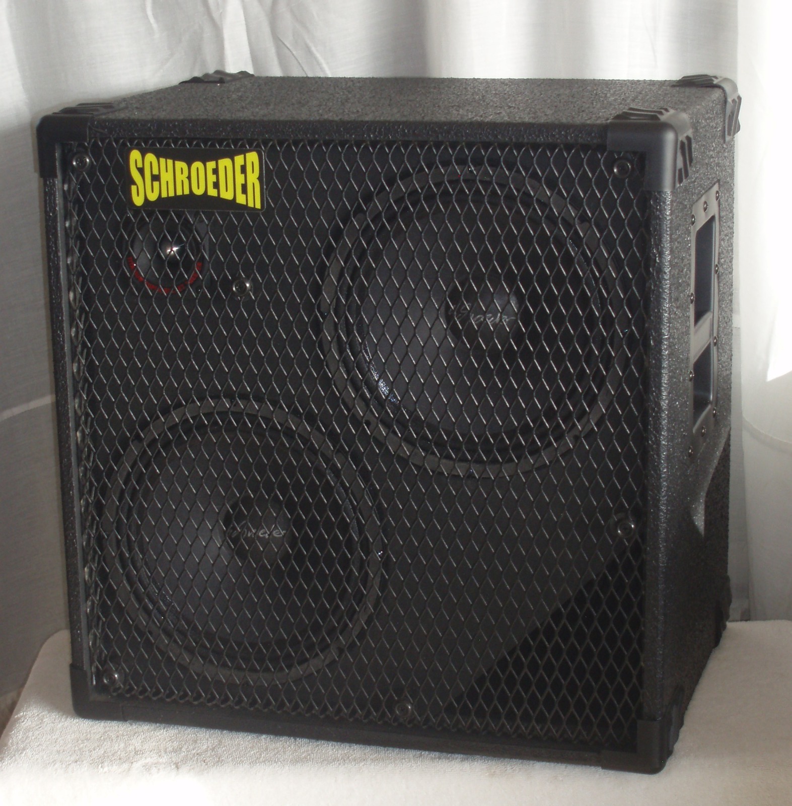 2n82dqc.jpg