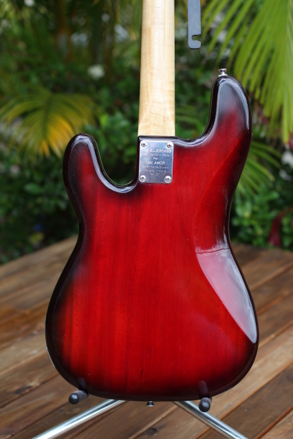 2z5sms7.jpg