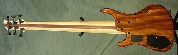 3002-BACK.jpg