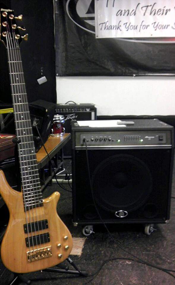 310194_603036629706653_1934568779_n.jpg