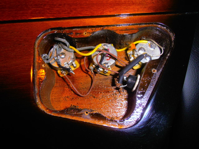 33f855l.jpg