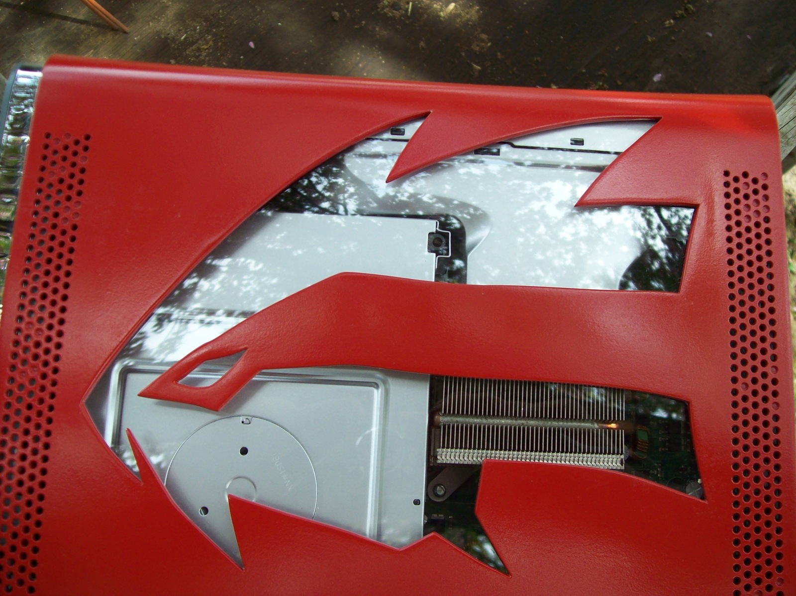 360-red-dragon-case-mod-7.jpg
