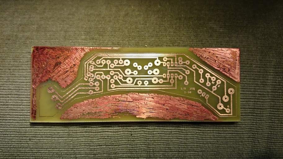 3eqpcb.jpg