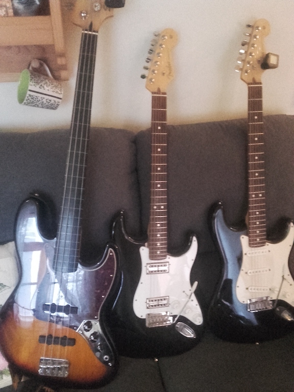 3Fenders.jpg