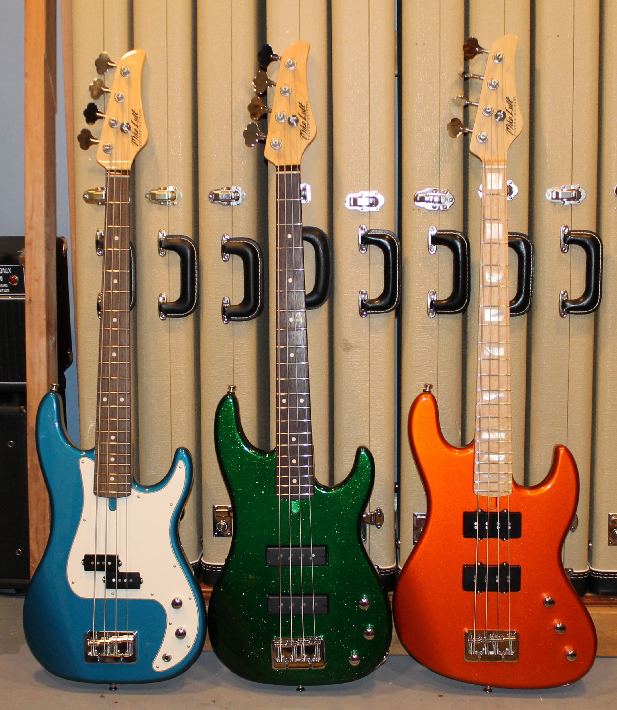 3shortscales.JPG