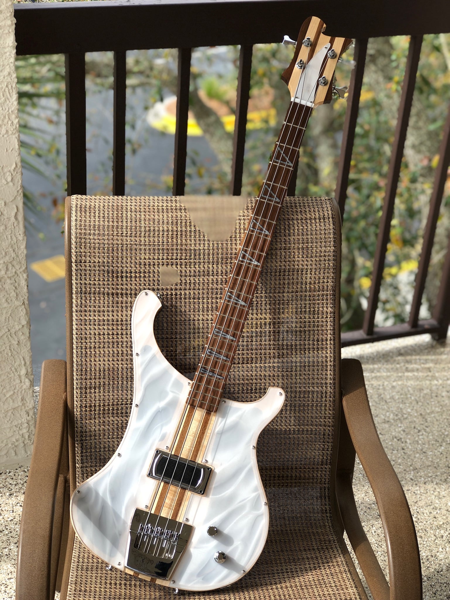 4000LS-01.jpg