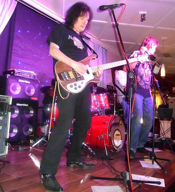 4003w-live.jpg