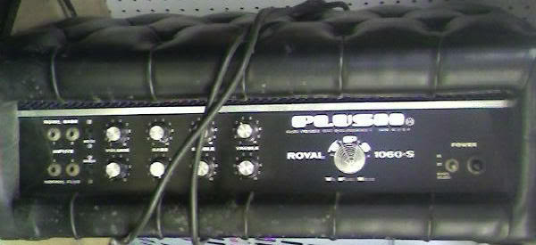 4942606747_ORIG.jpg