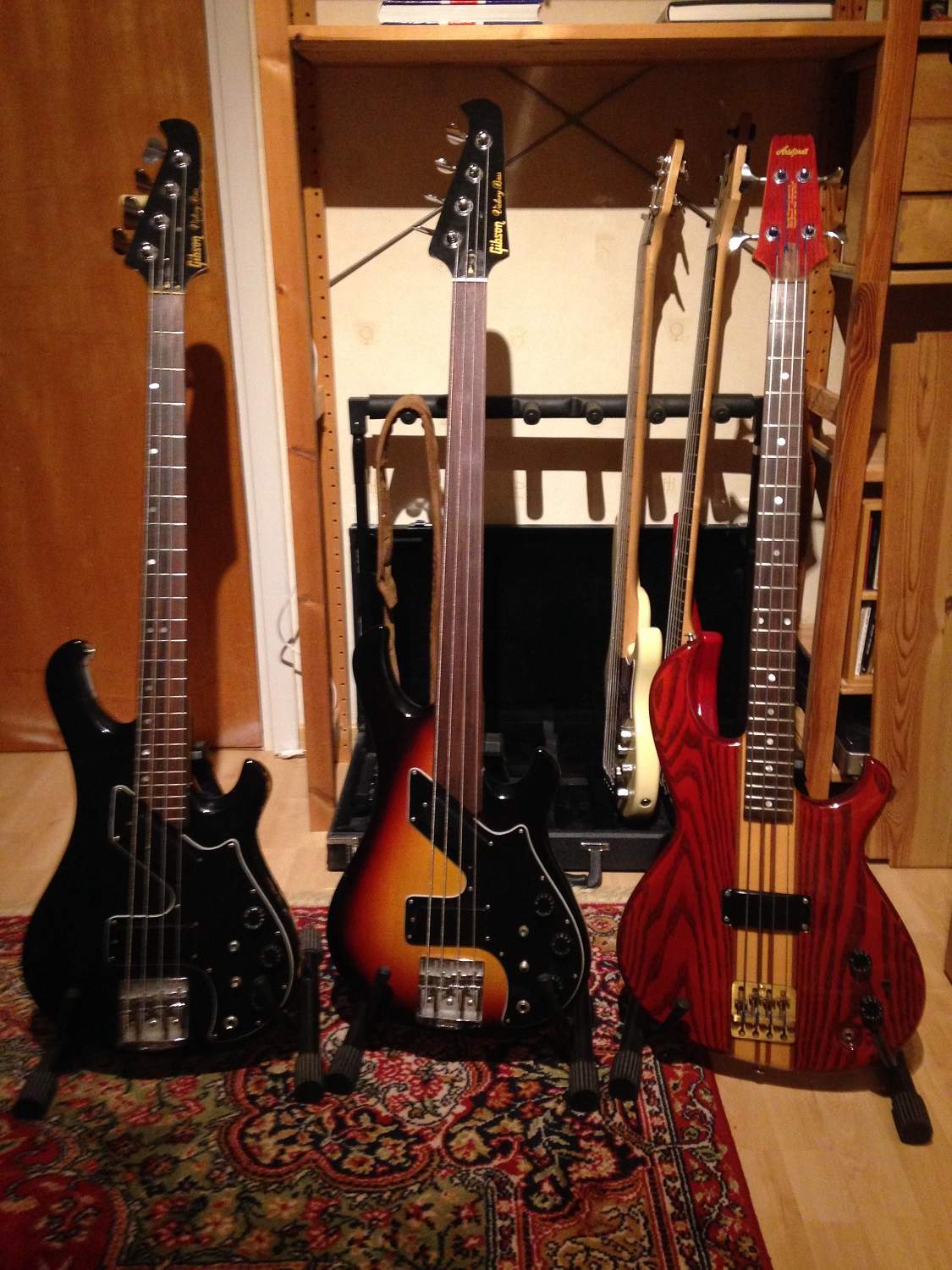 4strings.jpg