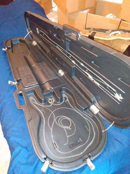 5 case interior.jpg
