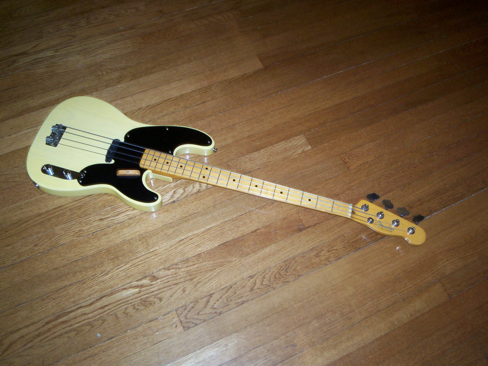 51pbass.jpg