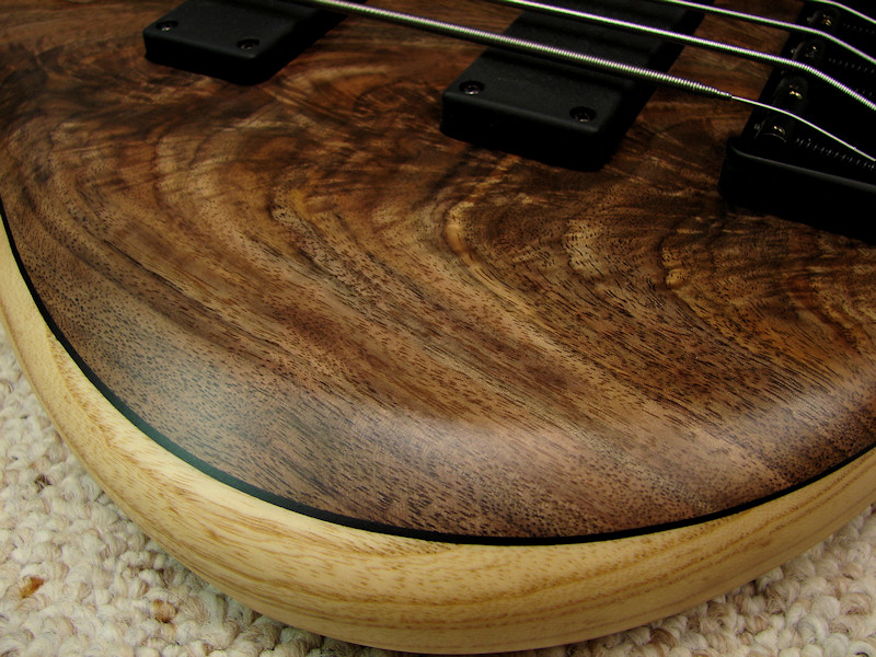 535_walnut_ash_06.jpg