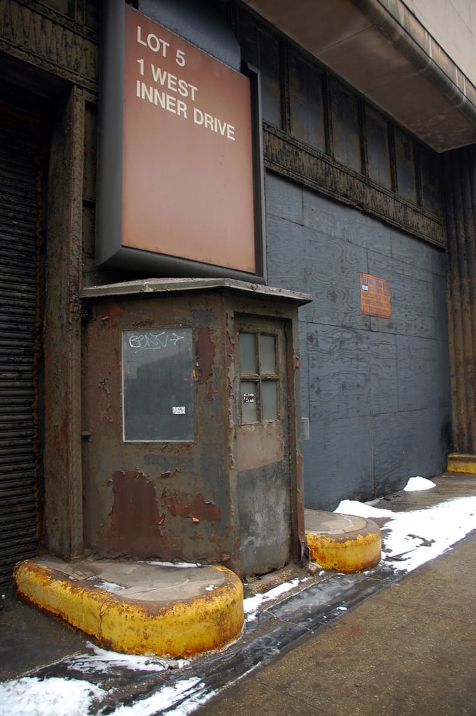 5388088721_9b2fba147f_b.jpg