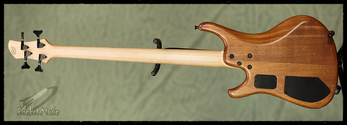 5738-BACK-1200.jpg
