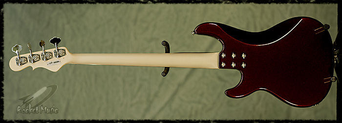 5825-BACK-700.jpg