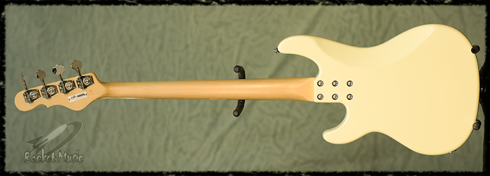 5838-BACK-700.jpg