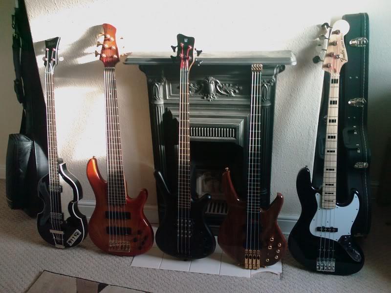 5basses.jpg