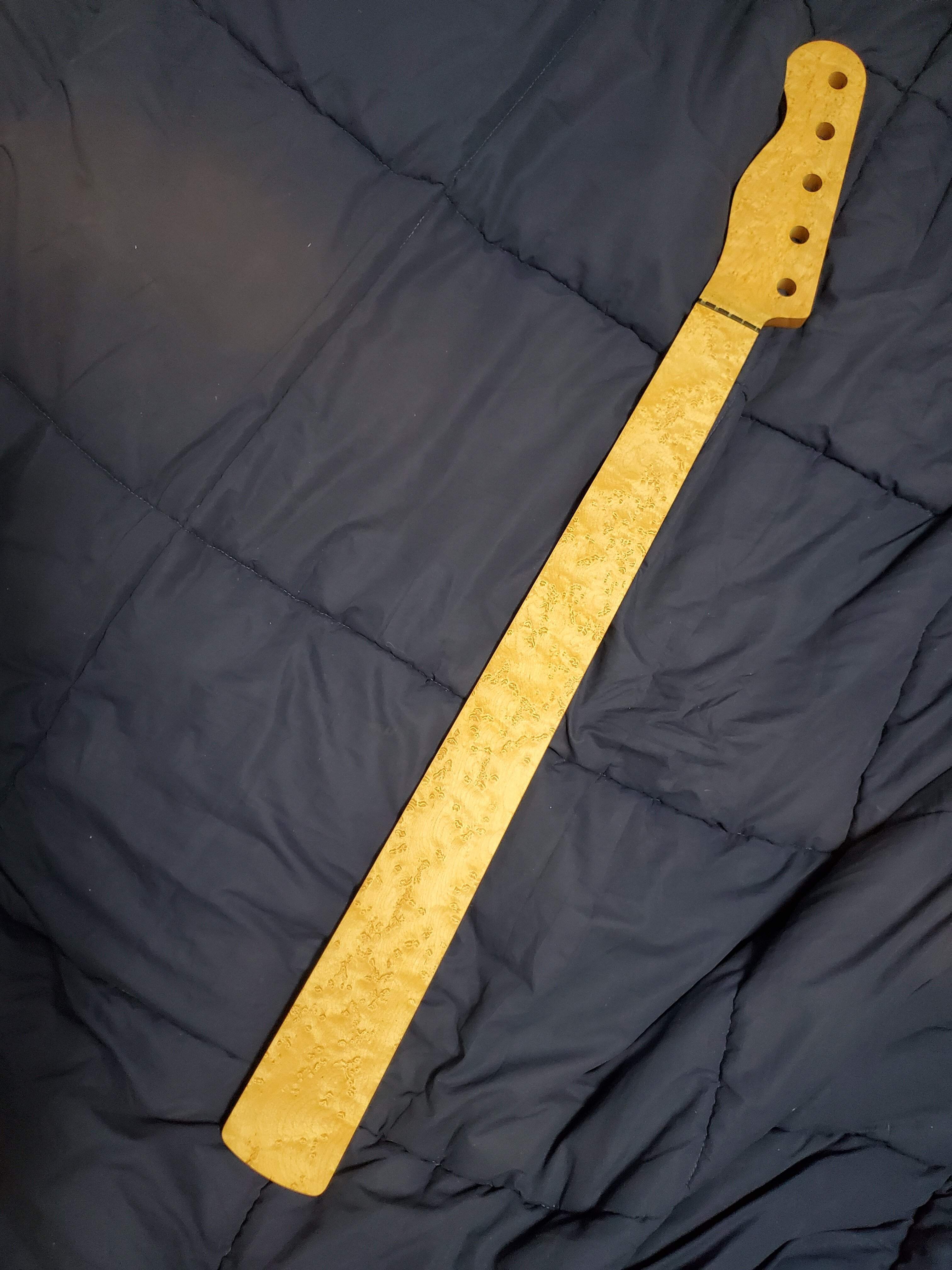 5neck.jpg