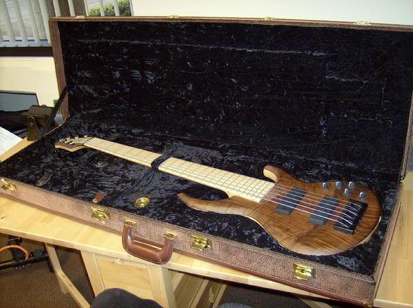 600_MTD_635_24_Wal-Ash_Case.jpg